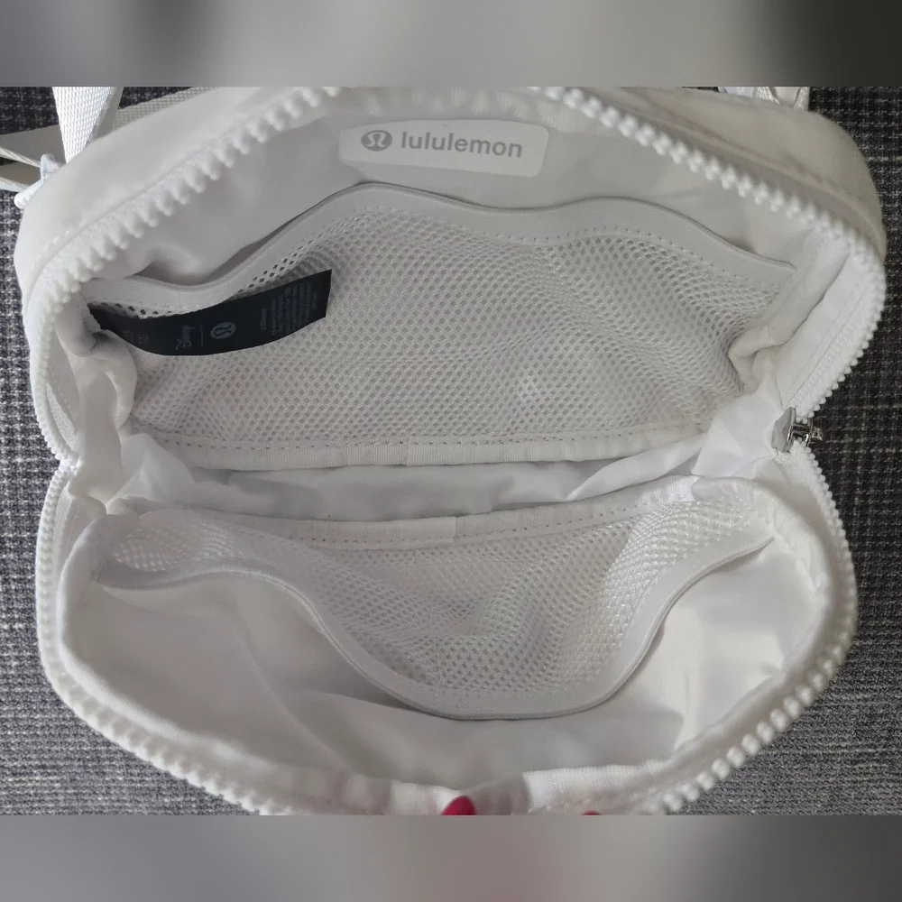 lululemon athletica Disney Belt Bag SOLD OUT - Picture 4 of 5